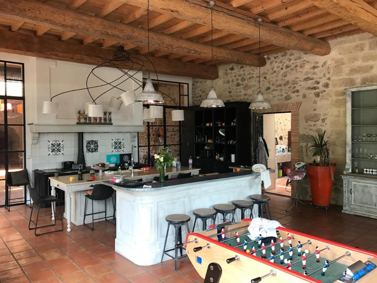 Domaine Les Castans Bed and Breakfast Saint-Thibéry Εξωτερικό φωτογραφία