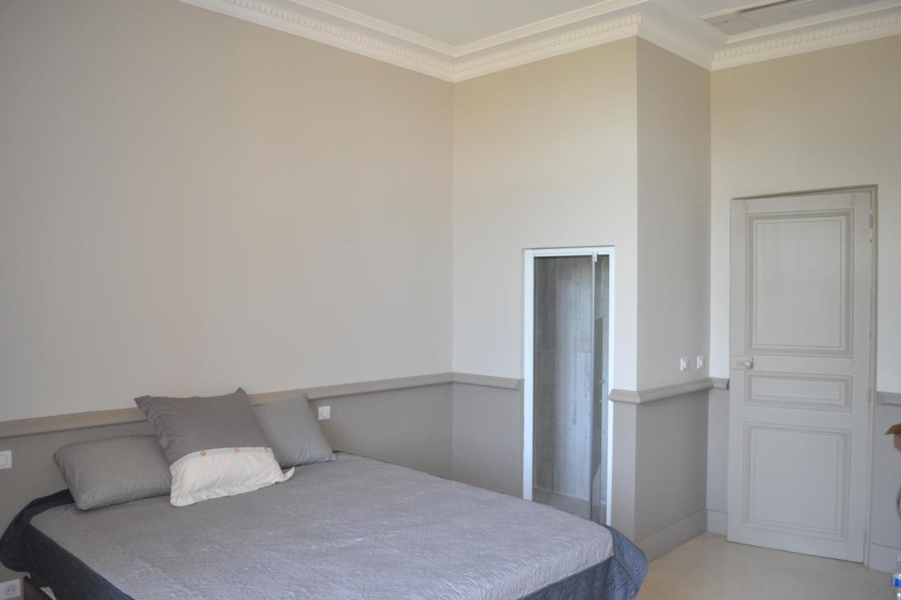 Domaine Les Castans Bed and Breakfast Saint-Thibéry Εξωτερικό φωτογραφία