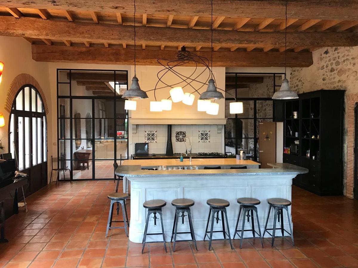 Domaine Les Castans Bed and Breakfast Saint-Thibéry Εξωτερικό φωτογραφία